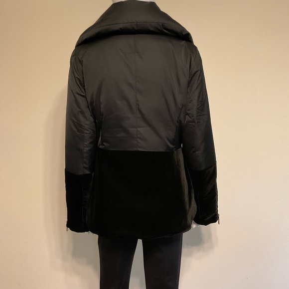 White House Black Market Puffer Coat~Velvet Accents~Small~Black~NWOT! - Picture 8 of 10